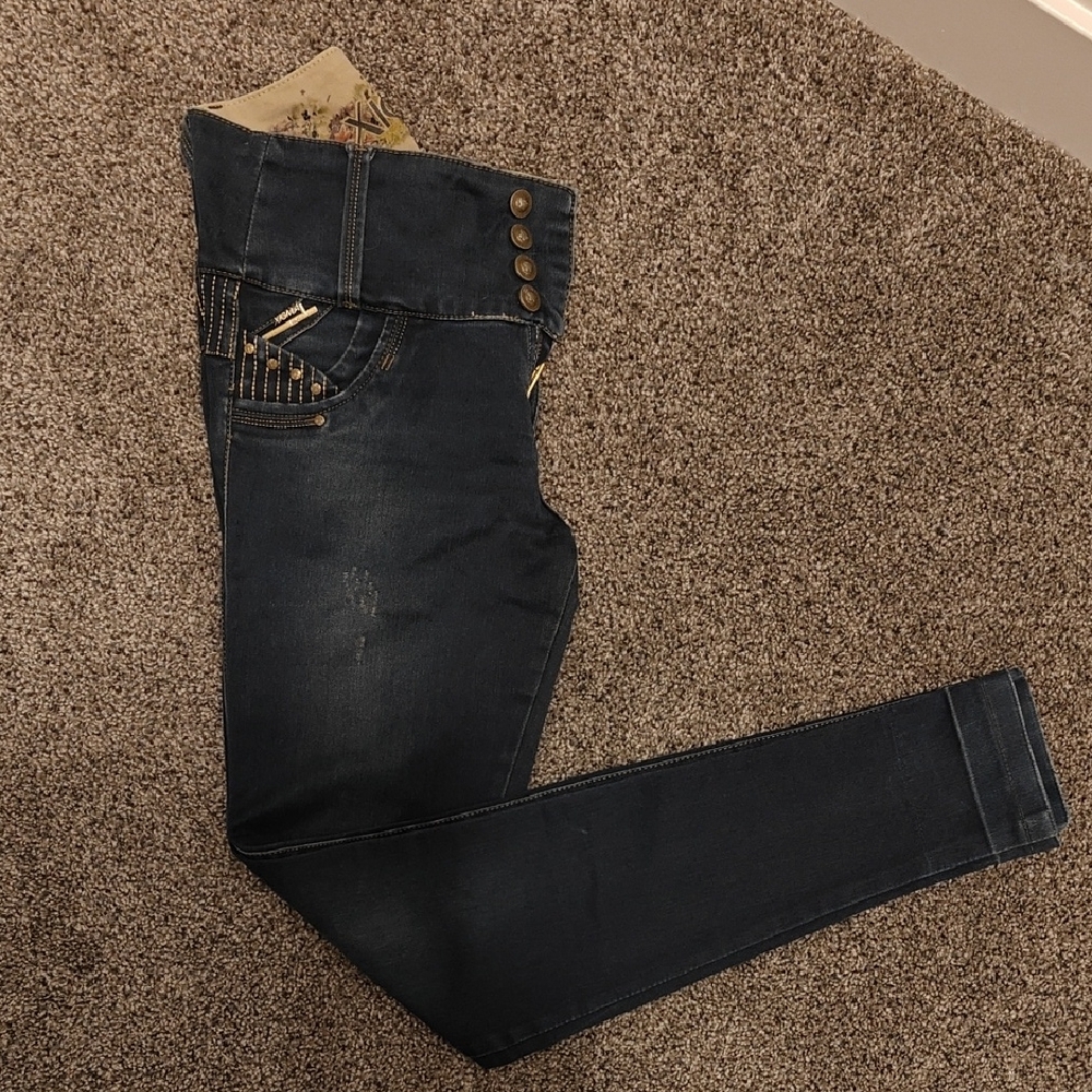 High Rise Blue Jeans with Classic Indigo Finish